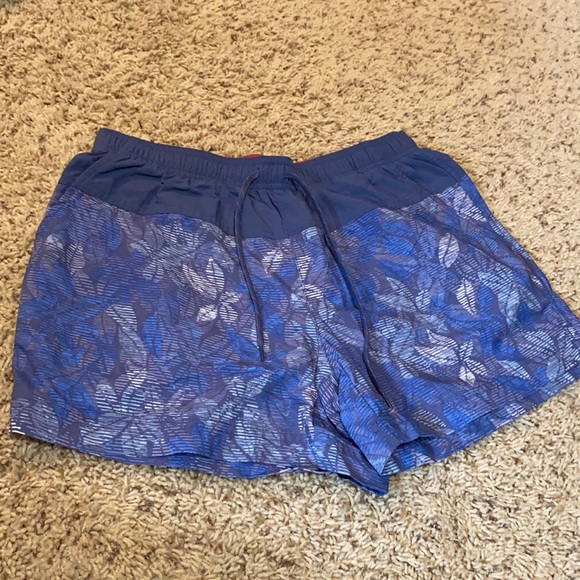 BNWOT Columbia blue floral waterproof/quick-drying board shorts for women size S - Picture 1 of 8